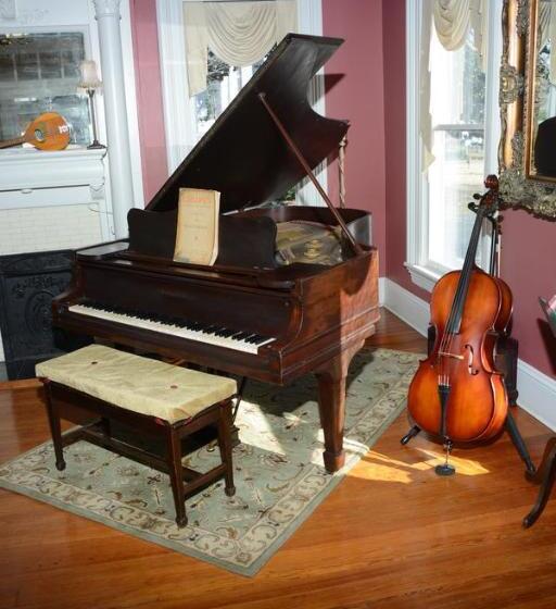 Page House Bed And Breakfast