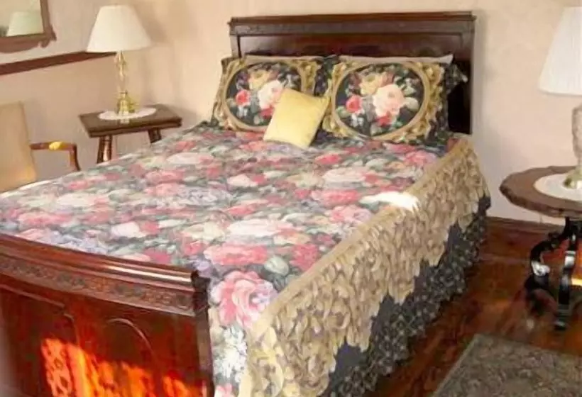 Pensacola Victorian Bed & Breakfast