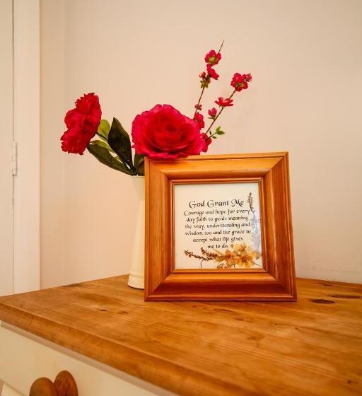 Пансион Alabare House