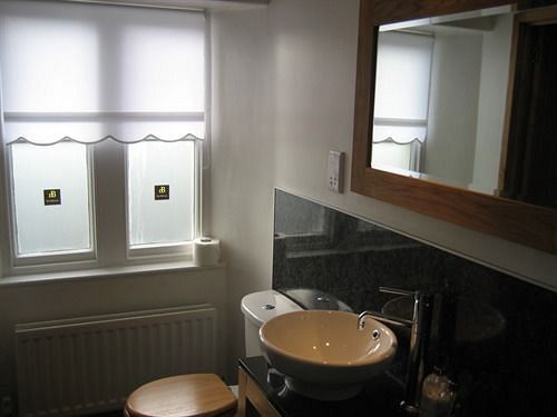 膳宿费 Brookhouse Guest House