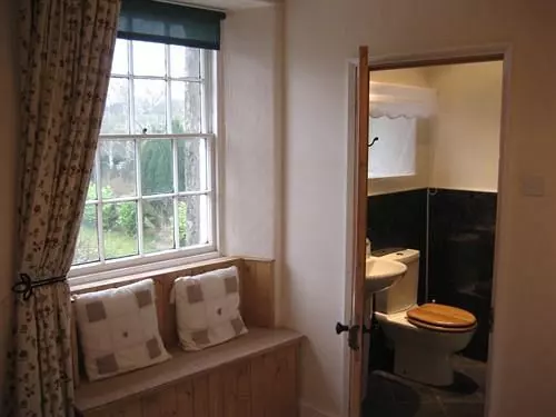 פנסיון Brookhouse Guest House