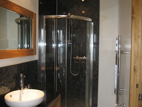 膳宿费 Brookhouse Guest House