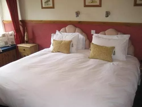 פנסיון Brookhouse Guest House