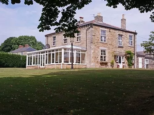 Pensione Hedley Hall