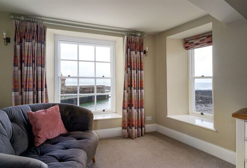 Пансион Rock House