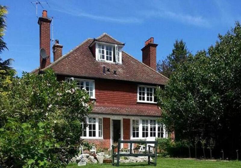 بنسيون Rosemead Guest House