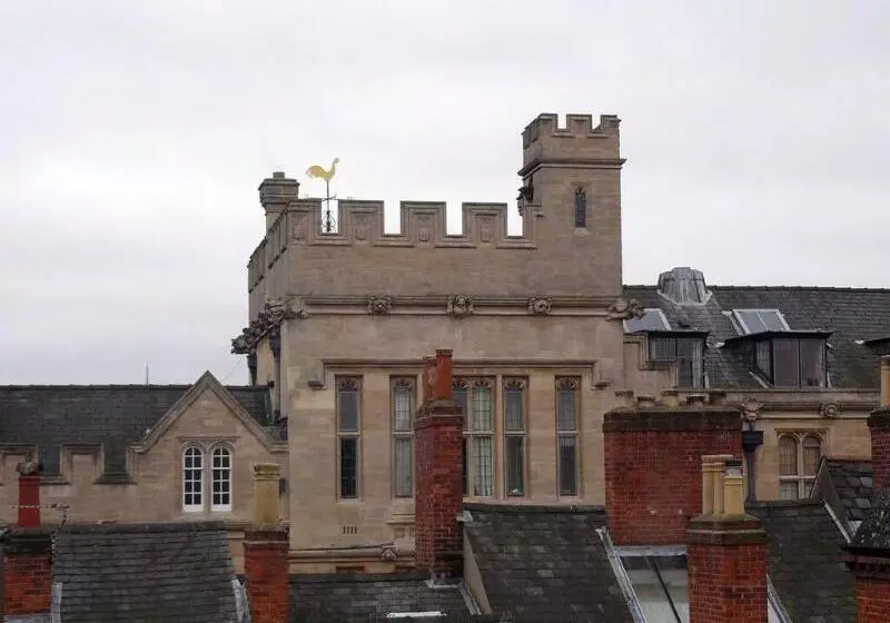 پانسیون The Buttery