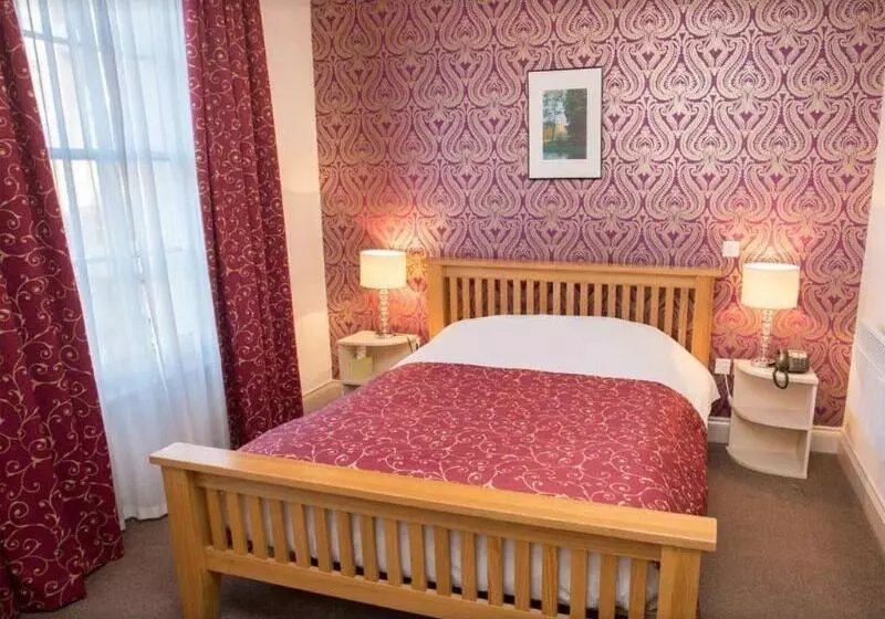 پانسیون The Buttery