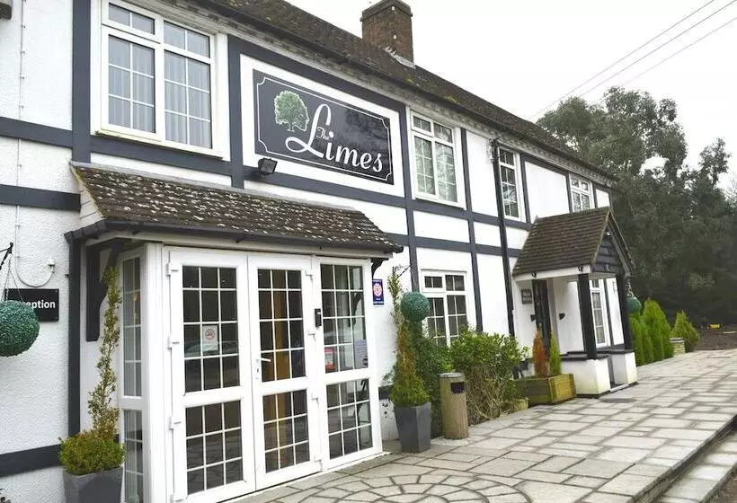 Пансион The Limes Country Lodge Hotel & Admiral Restaurant