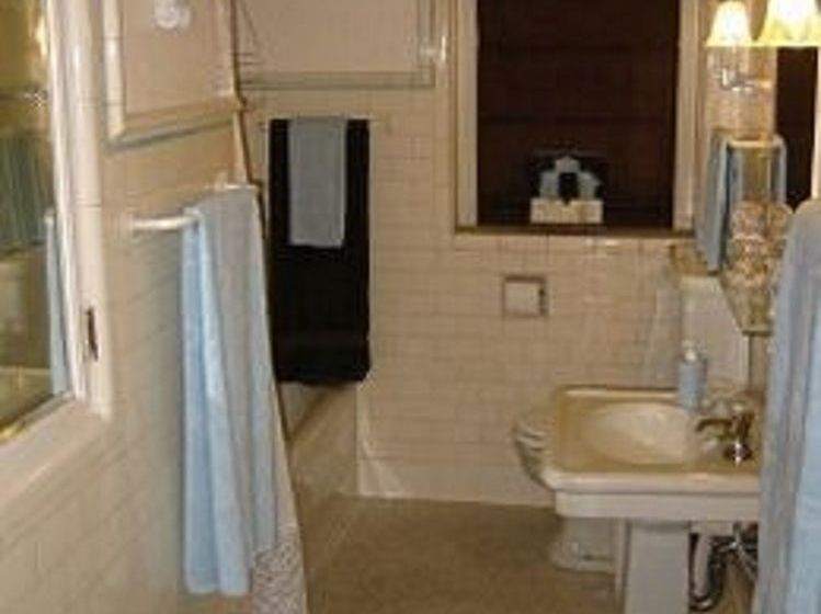 Rosedell Bed & Breakfast