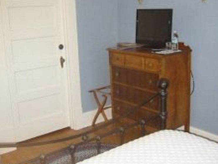 Rosedell Bed & Breakfast