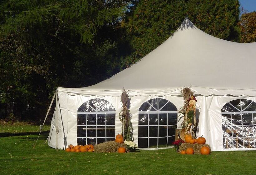 Stephen Clay Homestead Bed And Breakfast