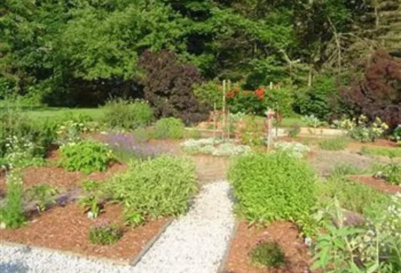 Stephen Clay Homestead Bed And Breakfast