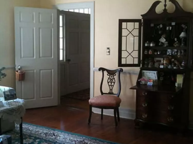 Stephen Clay Homestead Bed And Breakfast