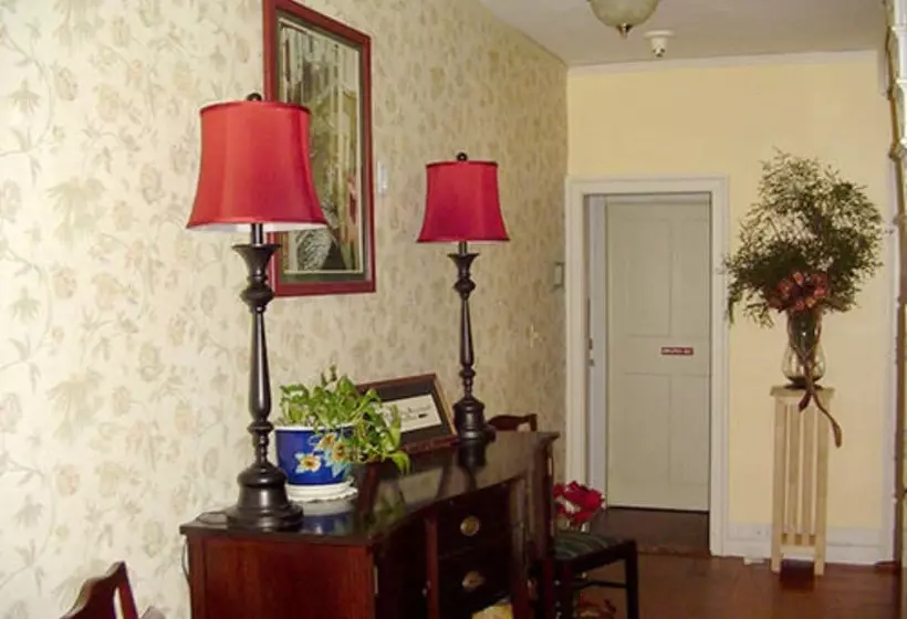 Stephen Clay Homestead Bed And Breakfast