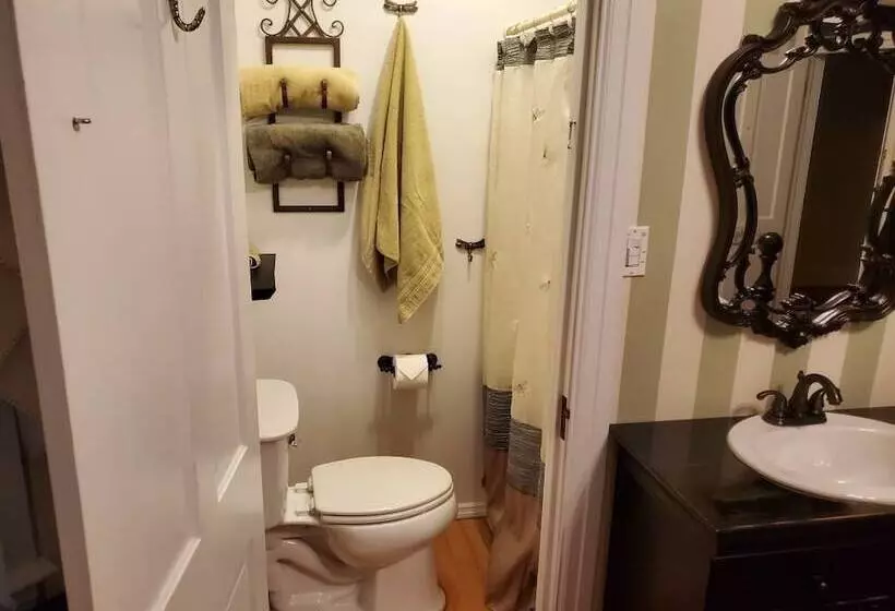 The Amberson House Bed & Breakfast