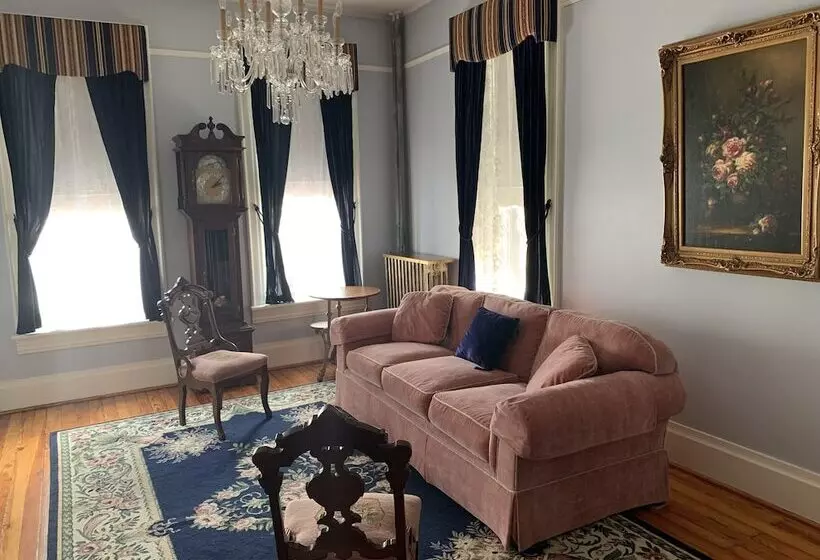 The Amberson House Bed & Breakfast