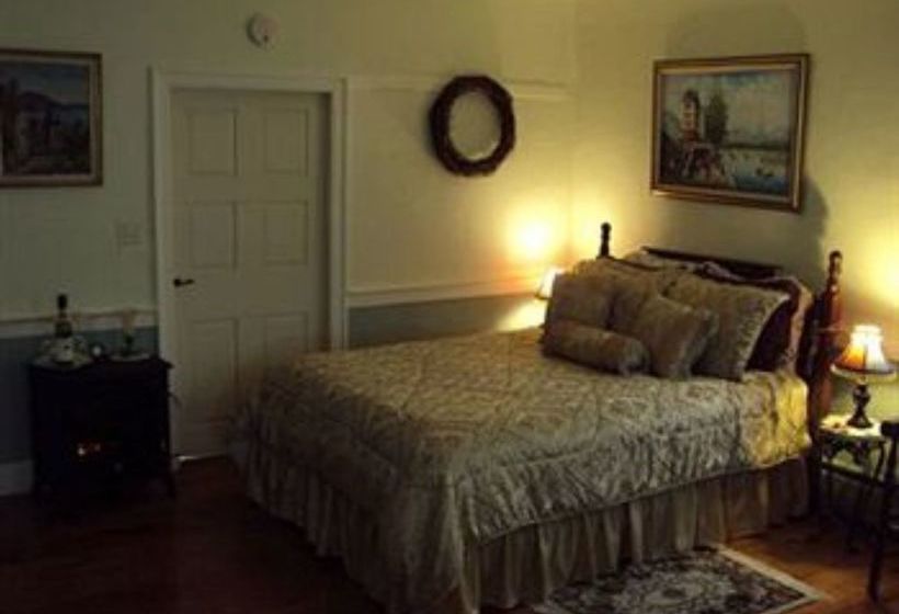 Hertzog Homestead Bed & Breakfast