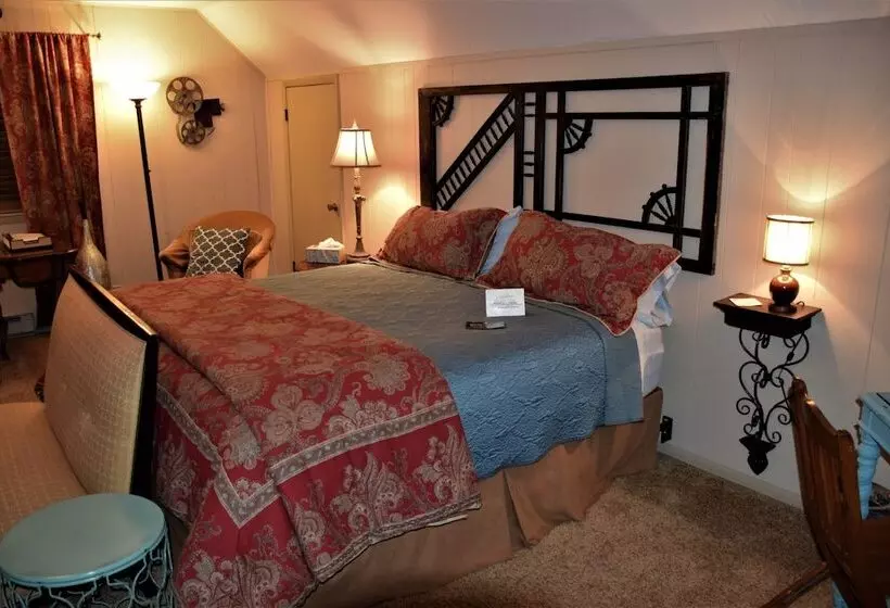 The Hiding Place B&b