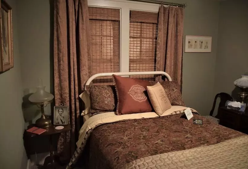 The Hiding Place B&b