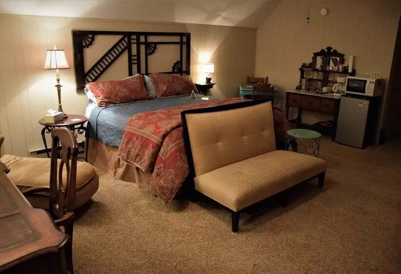 The Hiding Place B&b