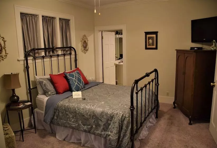 The Hiding Place B&b