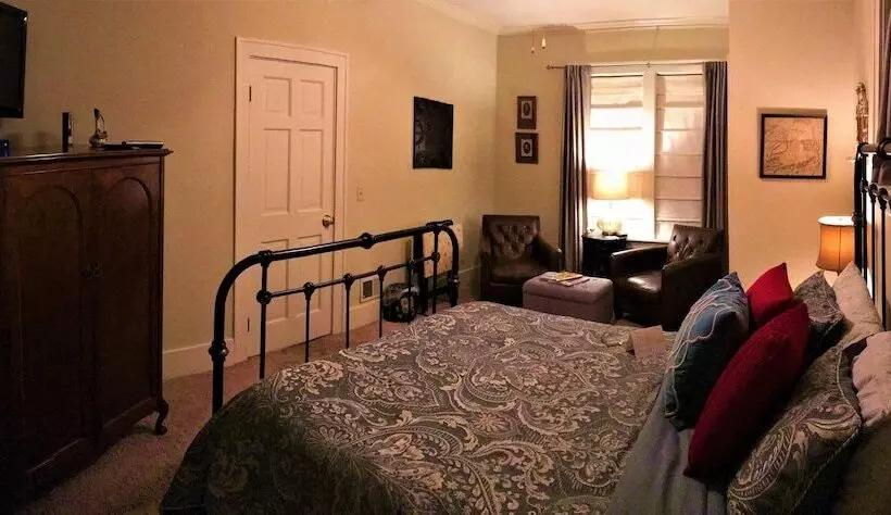 The Hiding Place B&b