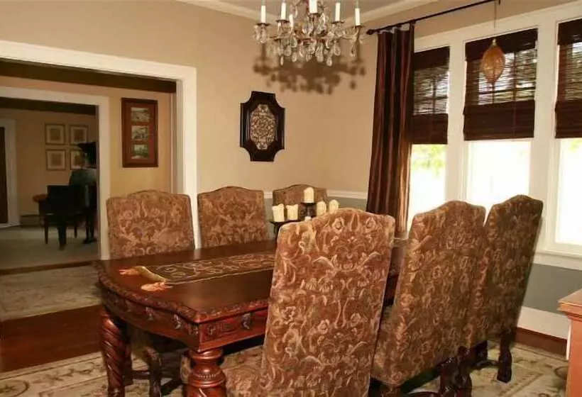 The Hiding Place B&b