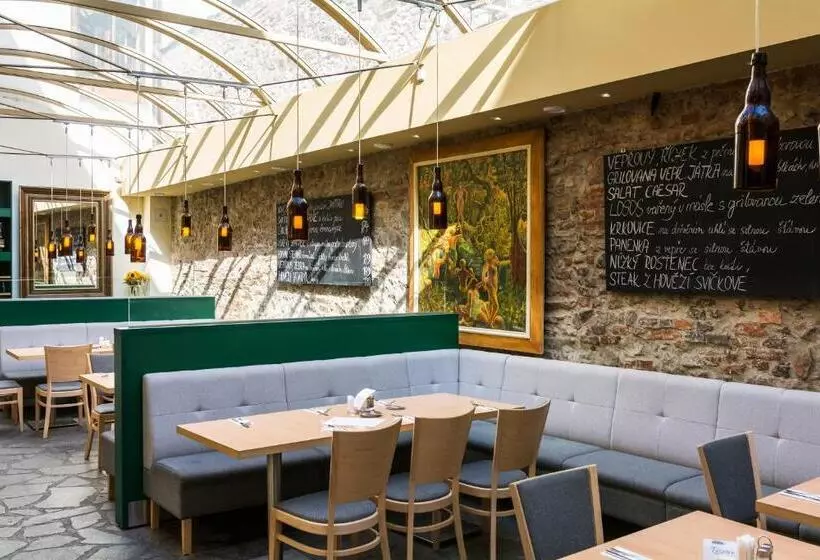 Retkeilymaja Pension Krajinská 27