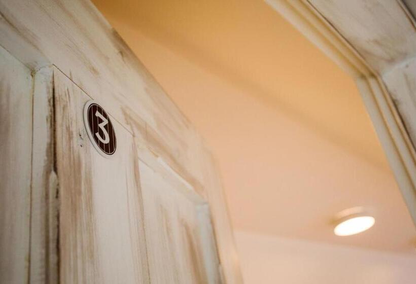 Schronisko Pension Krajinská 27