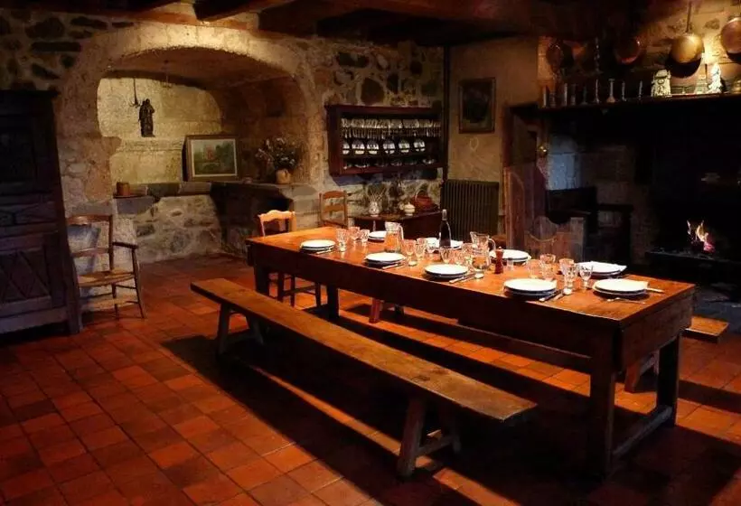 Aamiaismajoitus (B&B) Chambres D’hôtes De Barathe
