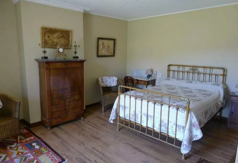 Aamiaismajoitus (B&B) Chambres D’hôtes De Barathe