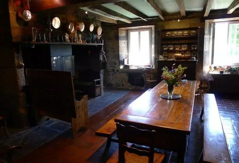 Aamiaismajoitus (B&B) Chambres D’hôtes De Barathe