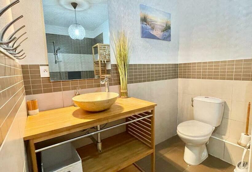 Bed and Breakfast Intercontinental Superbe Appartement Avec Piscine