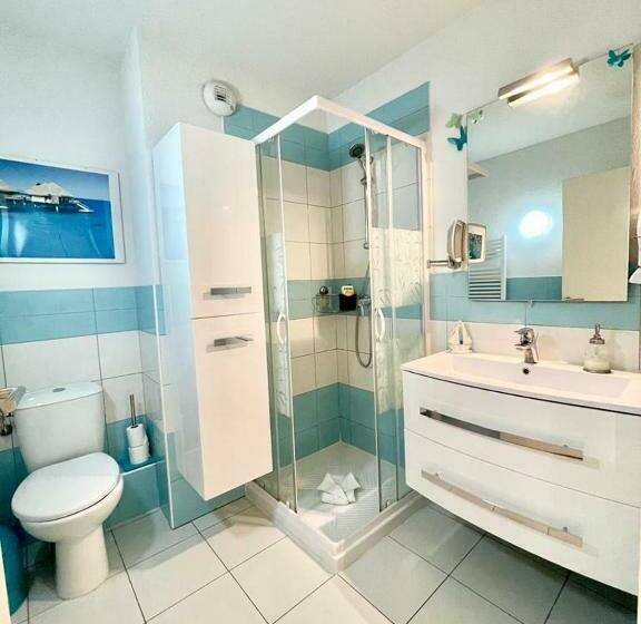 Bed and Breakfast Intercontinental Superbe Appartement Avec Piscine