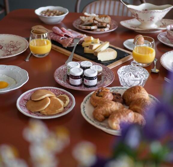 Bed and Breakfast La Maison De Jacqueline