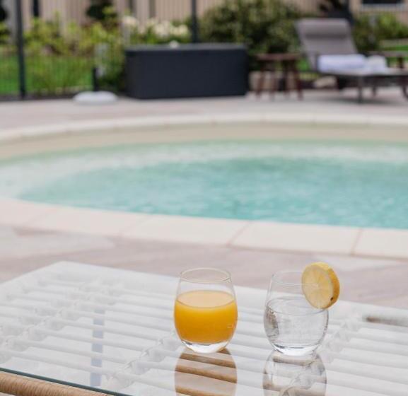 Bed and Breakfast La Maison De Jacqueline