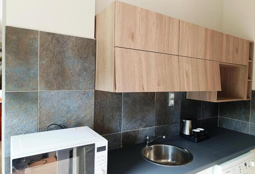 مبيت وإفطار Villa Bérc