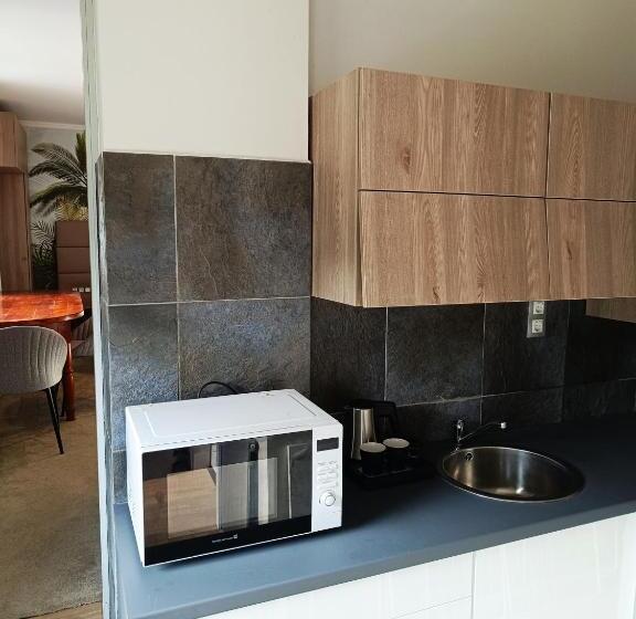 مبيت وإفطار Villa Bérc