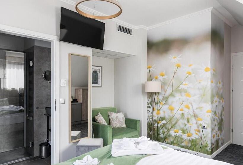 مبيت وإفطار Villa Bérc