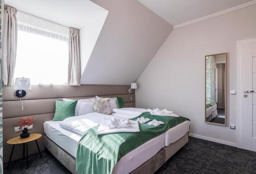 مبيت وإفطار Villa Bérc