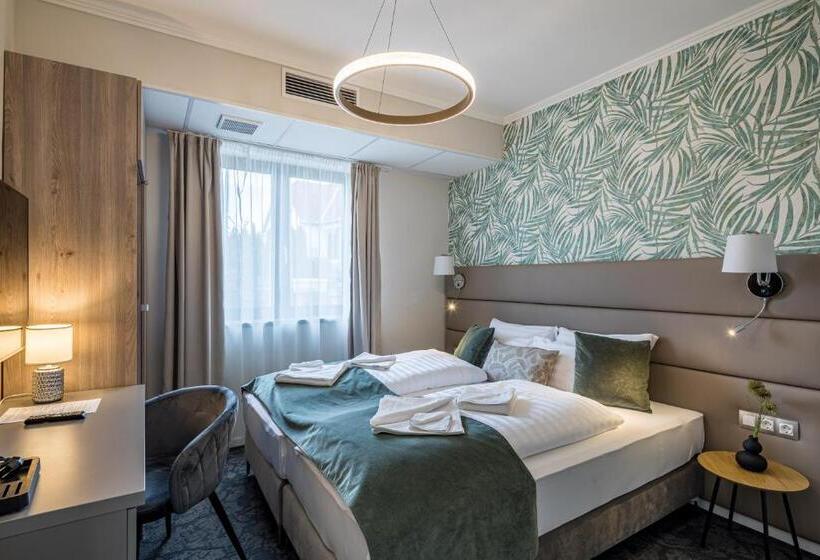 مبيت وإفطار Villa Bérc