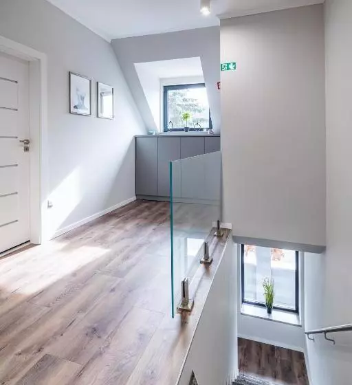 Aamiaismajoitus (B&B) Villa Bérc