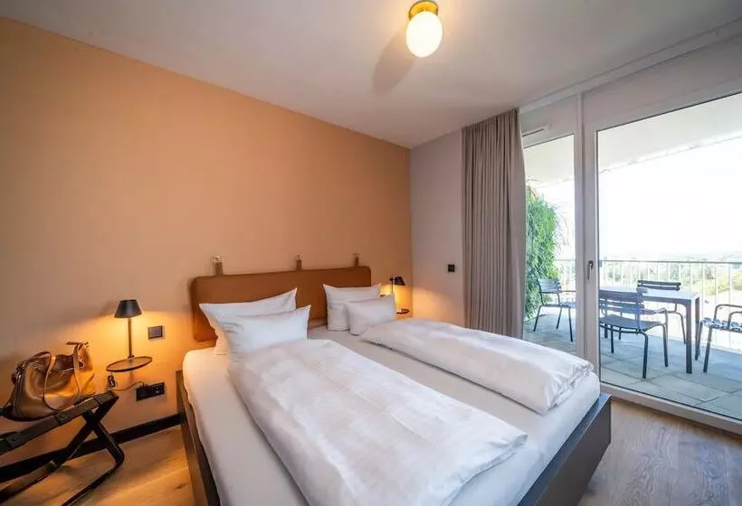 Black F Tower   Serviced Apartments