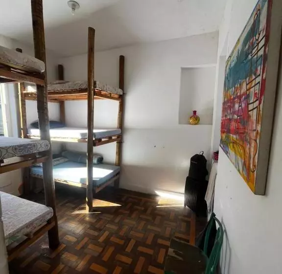 Hostel Selaron