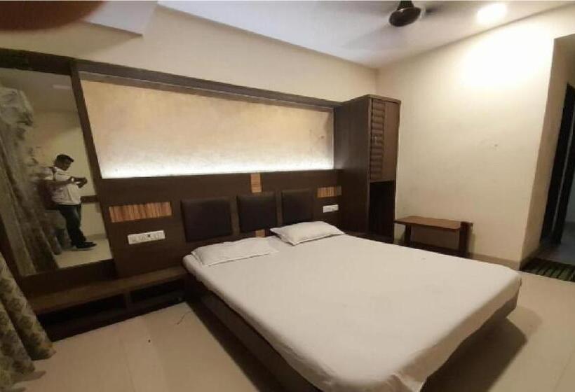 בית מלון כפרי Atithi Lodging & Boarding By Wb Inn