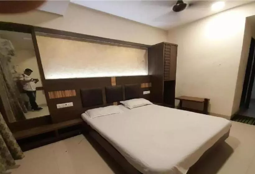 Hotelli Atithi Lodging & Boarding By Wb Inn