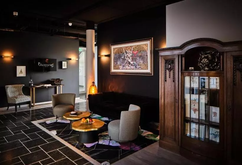 ホテル Balthazars