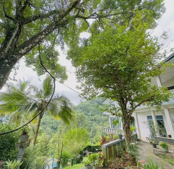 ホテル Brookside Nature Resort