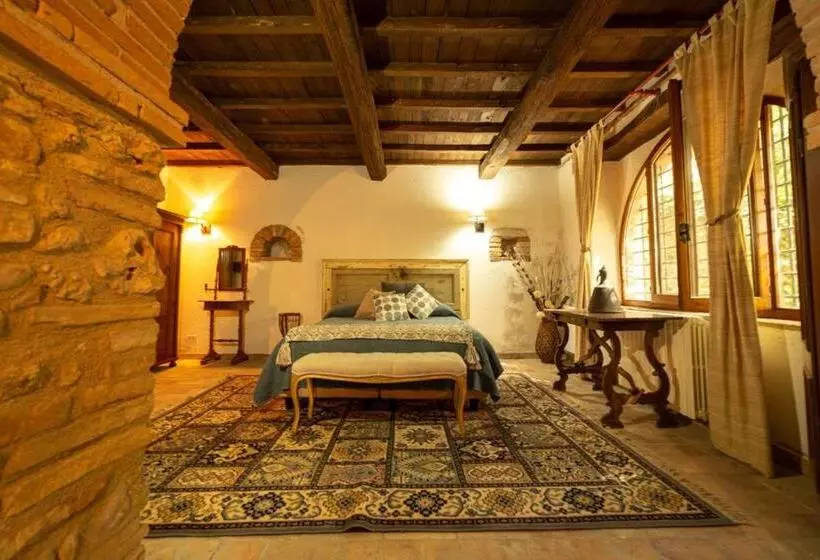 Hotelli Casale Alessandri